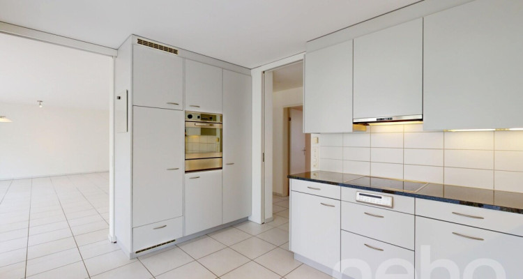 Grosszügige Eigentumswohnung mit 27 m² Balkon an ruhiger Wohnlage image 8