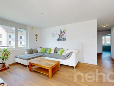 Gepflegte 4.5-Zimmer WHG mit grosszügigem Balkon und zwei TG-Plätzen image 12
