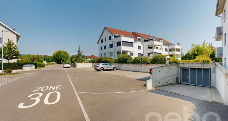 Gepflegte 4.5-Zimmer WHG mit grosszügigem Balkon und zwei TG-Plätzen image 8