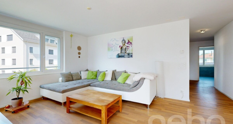 Gepflegte 4.5-Zimmer WHG mit grosszügigem Balkon und zwei TG-Plätzen image 12