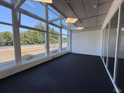 Steuern sparen & durchstarten: Top-Büro + Showroom image 2