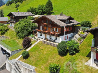 Familiäres Wohnen mit Einliegerwohnung und Bergpanorama image 1