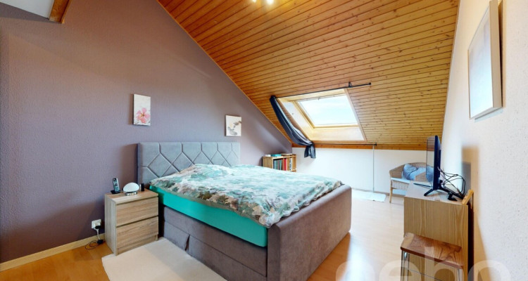 Appartement familial de 5,5 pièces et 157 m² avec cheminée et garage image 8