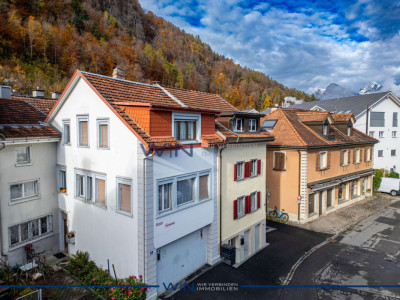 Zeitloser Stil auf 7 Flächen image 1