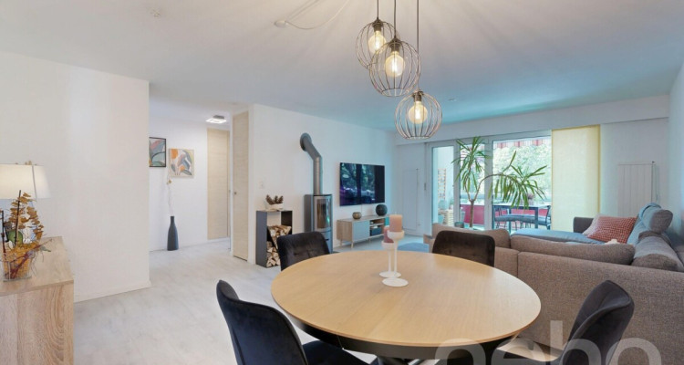 Grand 5.5 pièces en excellent état dans immeuble rénové image 3