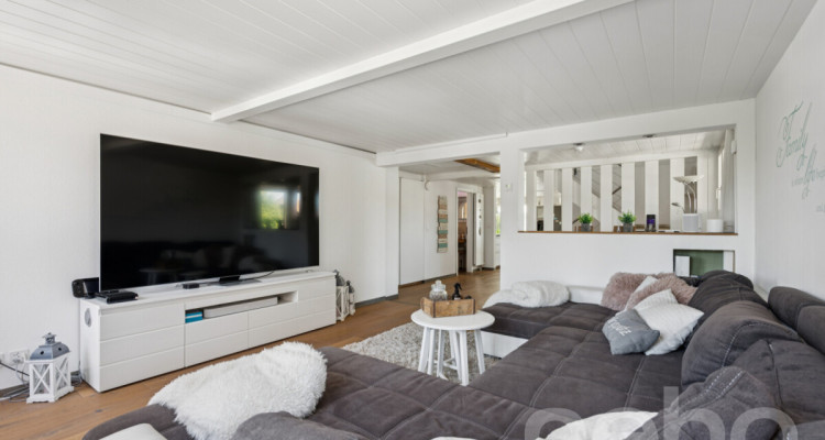 Einzigartiges Familienhaus mit Wellness und Weitsicht image 2