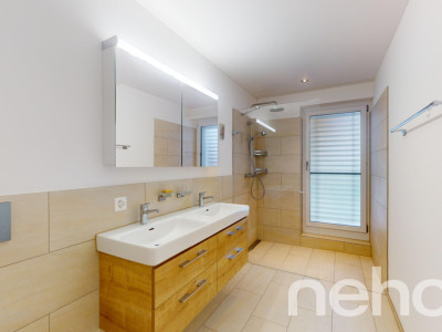 Attraktive 4.5-Zimmer-Wohnung in idealer Lage in Zürich image 12