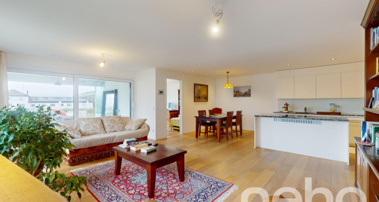 Attraktive 4.5-Zimmer-Wohnung in idealer Lage in Zürich image 3