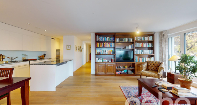 Attraktive 4.5-Zimmer-Wohnung in idealer Lage in Zürich image 4