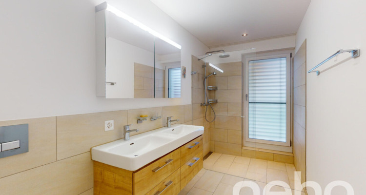 Attraktive 4.5-Zimmer-Wohnung in idealer Lage in Zürich image 12
