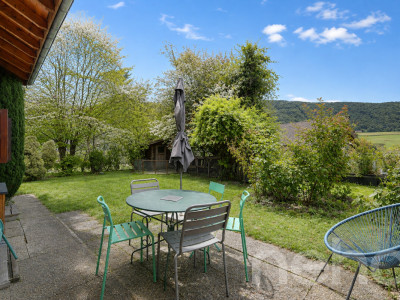 Agréable villa au jardin arboré, sans vis-à-vis image 12