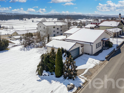 Grande Maison Familiale : Volumes Généreux et Grand Terrain image 11