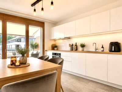 CASATAX - Magnifique attique de 3 pièces avec terrasse périphérique image 3
