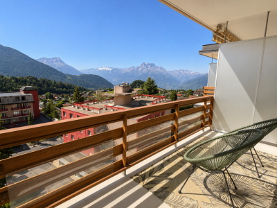 À louer un magnifique studio partiellement meublé et rénové avec vue sur les Dents-du-Midi image 5