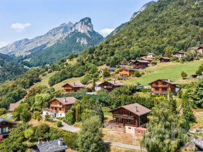 Chalet à Miex : calme absolu et vue panoramique sur les montagnes image 10