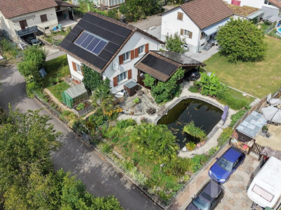 Charmantes 4 Zimmer Haus mit grosszügigem Aussenbereich in Unterkulm image 1
