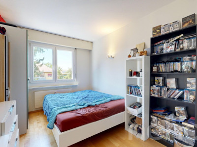 Attraktive 3.5-Zimmer-Wohnung mit teilweisem Seeblick in Horgen image 9
