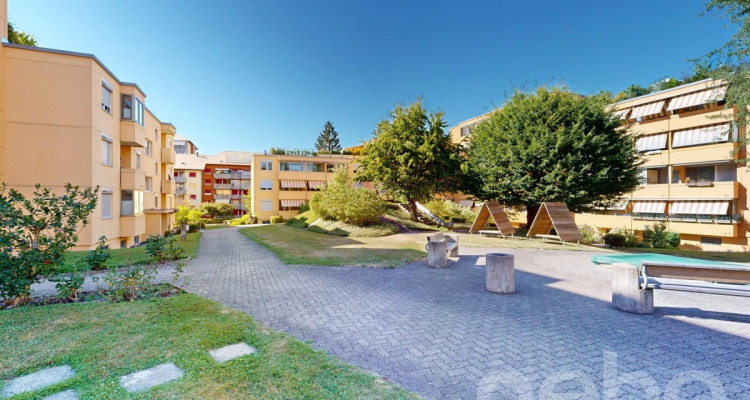 Attraktive 3.5-Zimmer-Wohnung mit teilweisem Seeblick in Horgen image 1