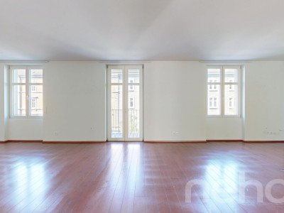 Stylisches Loft-Wohngefühl mit zwei Balkonen in Basel image 3