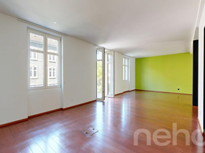 Stylisches Loft-Wohngefühl mit zwei Balkonen in Basel image 7