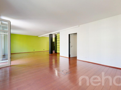 Stylisches Loft-Wohngefühl mit zwei Balkonen in Basel image 8