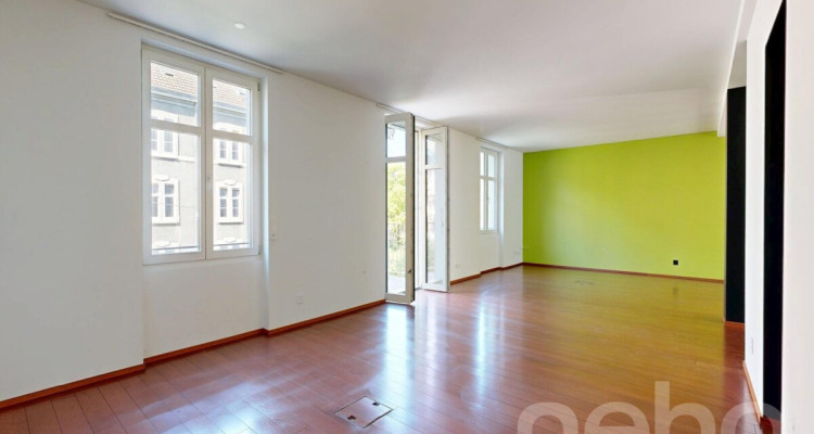 Stylisches Loft-Wohngefühl mit zwei Balkonen in Basel image 7