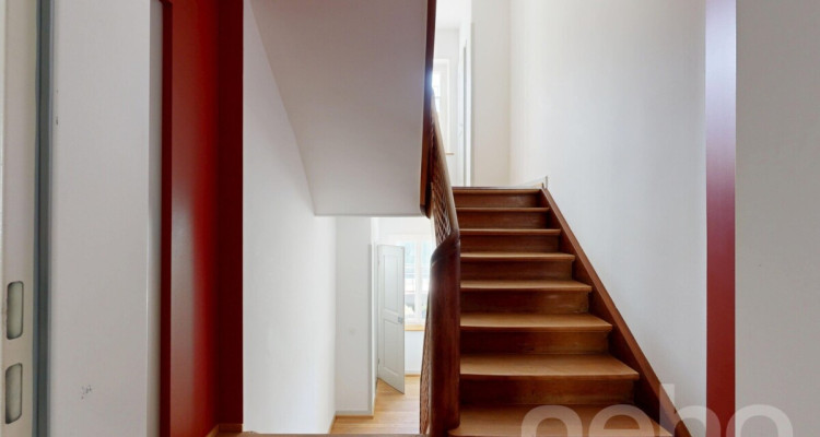 Stylisches Loft-Wohngefühl mit zwei Balkonen in Basel image 12
