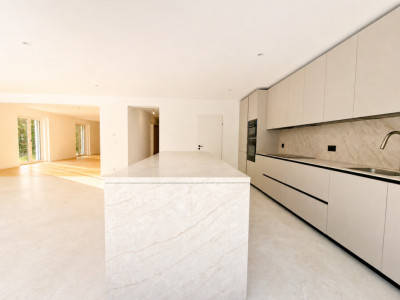 The sumptuous Villa: Timeless elegance &  beautiful volumes, Collonge-Bellerive image 5