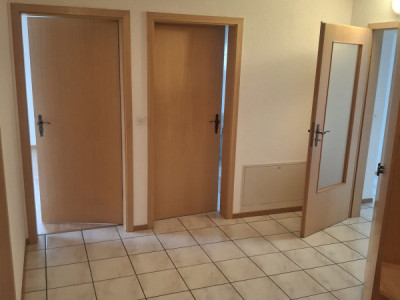 Lumineux et spacieux 3.5 pièces de 81 m² à Avenches - vue sur le château image 8