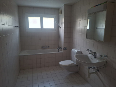 Lumineux et spacieux 3.5 pièces de 81 m² à Avenches - vue sur le château image 11