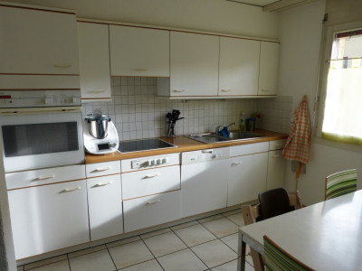 Lumineux et spacieux 3.5 pièces de 81 m² à Avenches - vue sur le château image 6