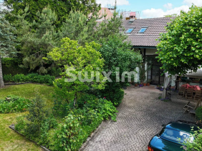 A beautiful house in the heart of Bernex image 10