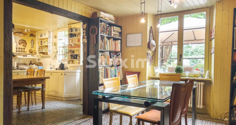 A beautiful house in the heart of Bernex image 8