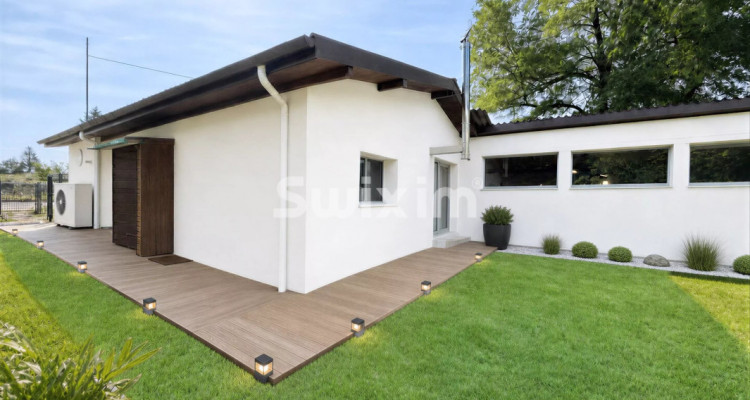 Single family house to renovate in Aïre image 2