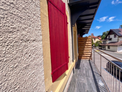 Appartement B - 2,5 pièces, avec balcon - Cadre agréable à Couvet image 4