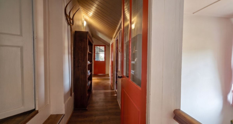 Charmante maison villageoise contiguë à Fleurier. image 6