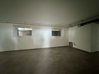  À LOUER   OU À VENDRE, local commercial avec entrée indépendante image 8