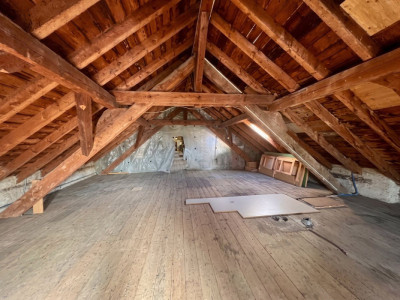   Faites une offre pour ce très bel Immeuble mixte, avec 14 garages et 18 places de parc image 5