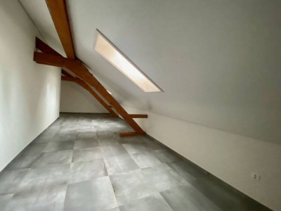 Magnifique appartement spacieux, adapté aux personnes à mobilité réduite, 3 pièces,  dans les  Combles, avec ascenceur image 4