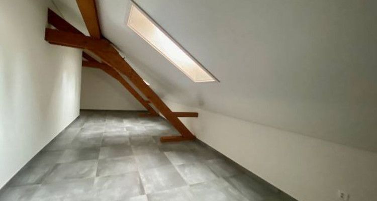 Magnifique appartement spacieux, adapté aux personnes à mobilité réduite, 3 pièces,  dans les  Combles, avec ascenceur image 4