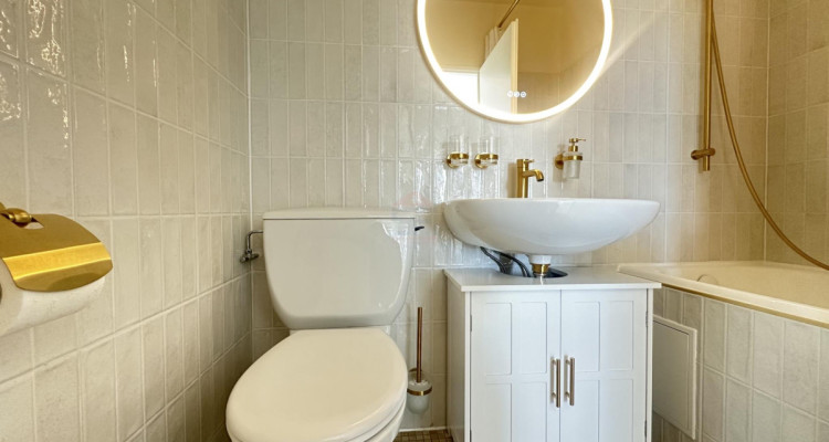Superbe appartement 3 pièces avec une vue imprenable image 5