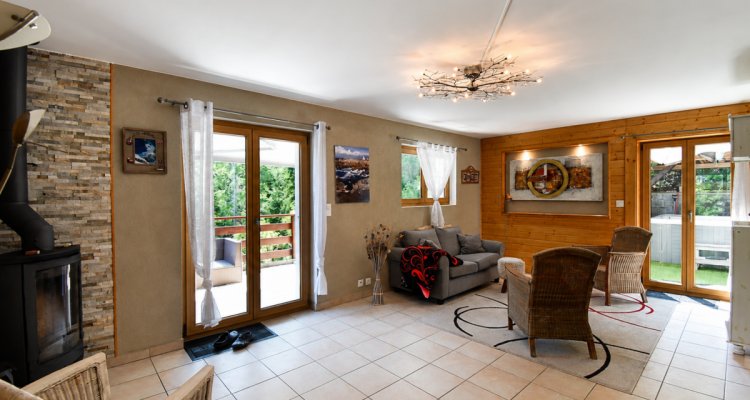 Beau chalet avec jacuzzi à Torgon image 3