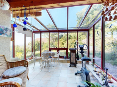 Maison en lisière de forêt, vue lac et Alpes image 9