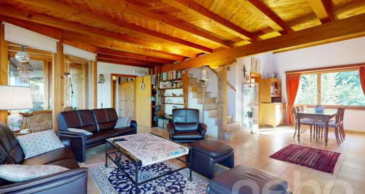 Maison en lisière de forêt, vue lac et Alpes image 5