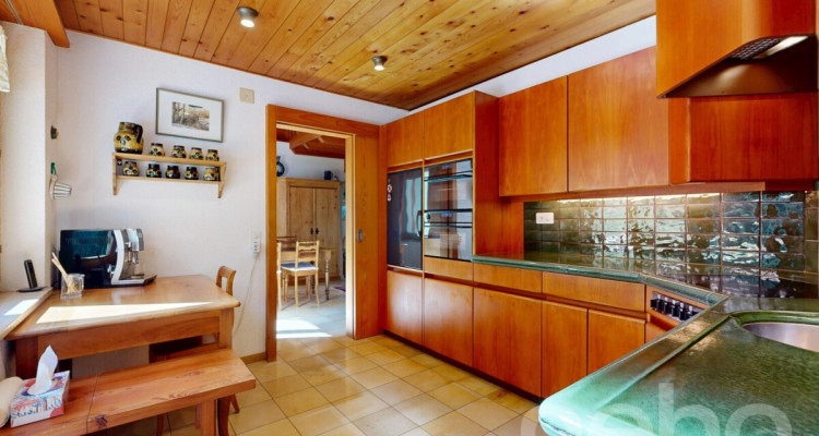 Maison en lisière de forêt, vue lac et Alpes image 8