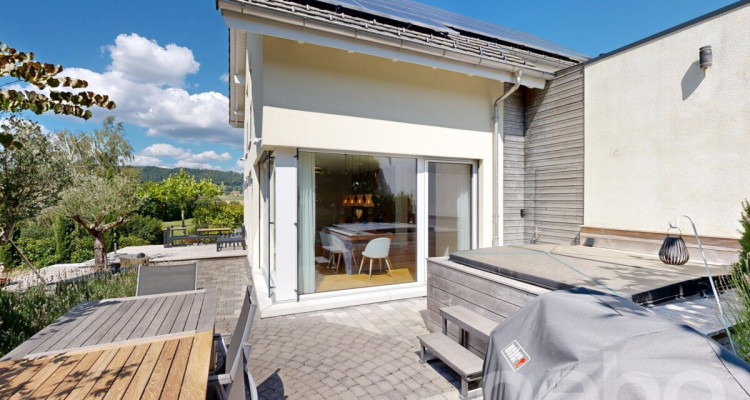 Exklusives 5.5-Zimmer EFH mit traumhaftem Garten und Wellness-Oase image 5