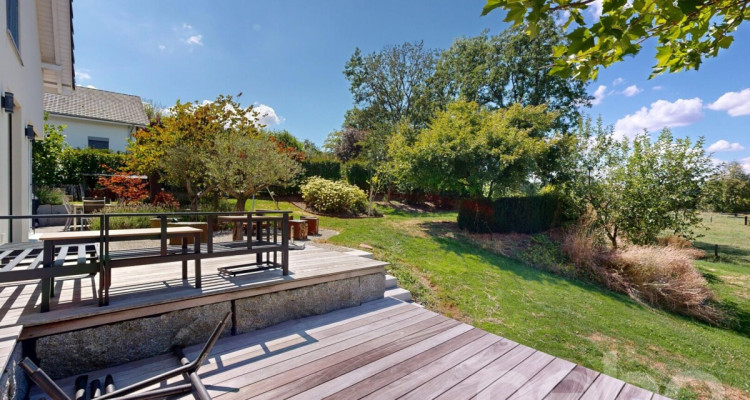 Exklusives 5.5-Zimmer EFH mit traumhaftem Garten und Wellness-Oase image 12