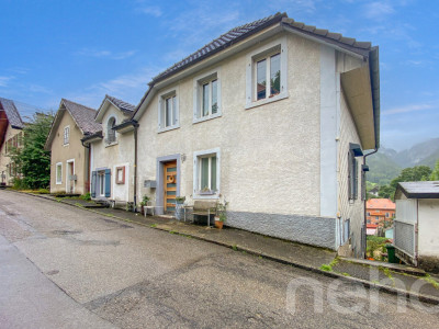Maison de caractère rénovée : vue Jura, calme et fort potentiel image 12