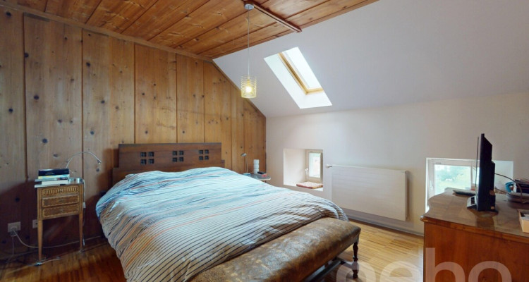 Maison de caractère rénovée : vue Jura, calme et fort potentiel image 10
