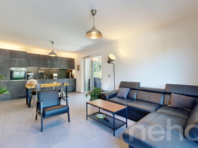 Un rez-de-jardin moderne dans un cadre privilégié à Chambésy image 4